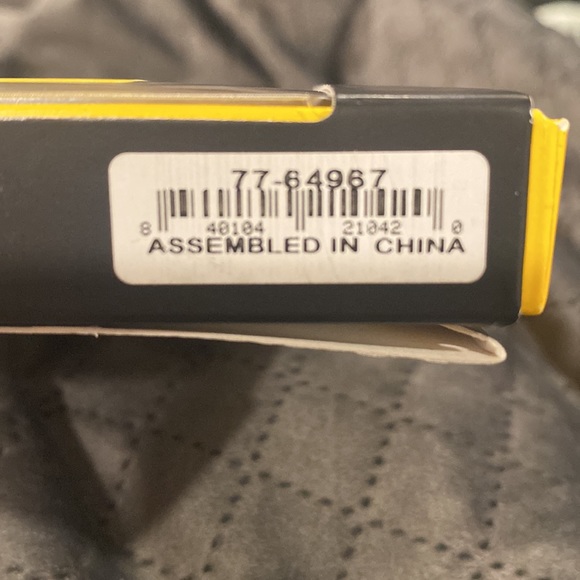 Otterbox Symmetry Series Clear, the clear Galaxy A51 5G case - Picture 6 of 6